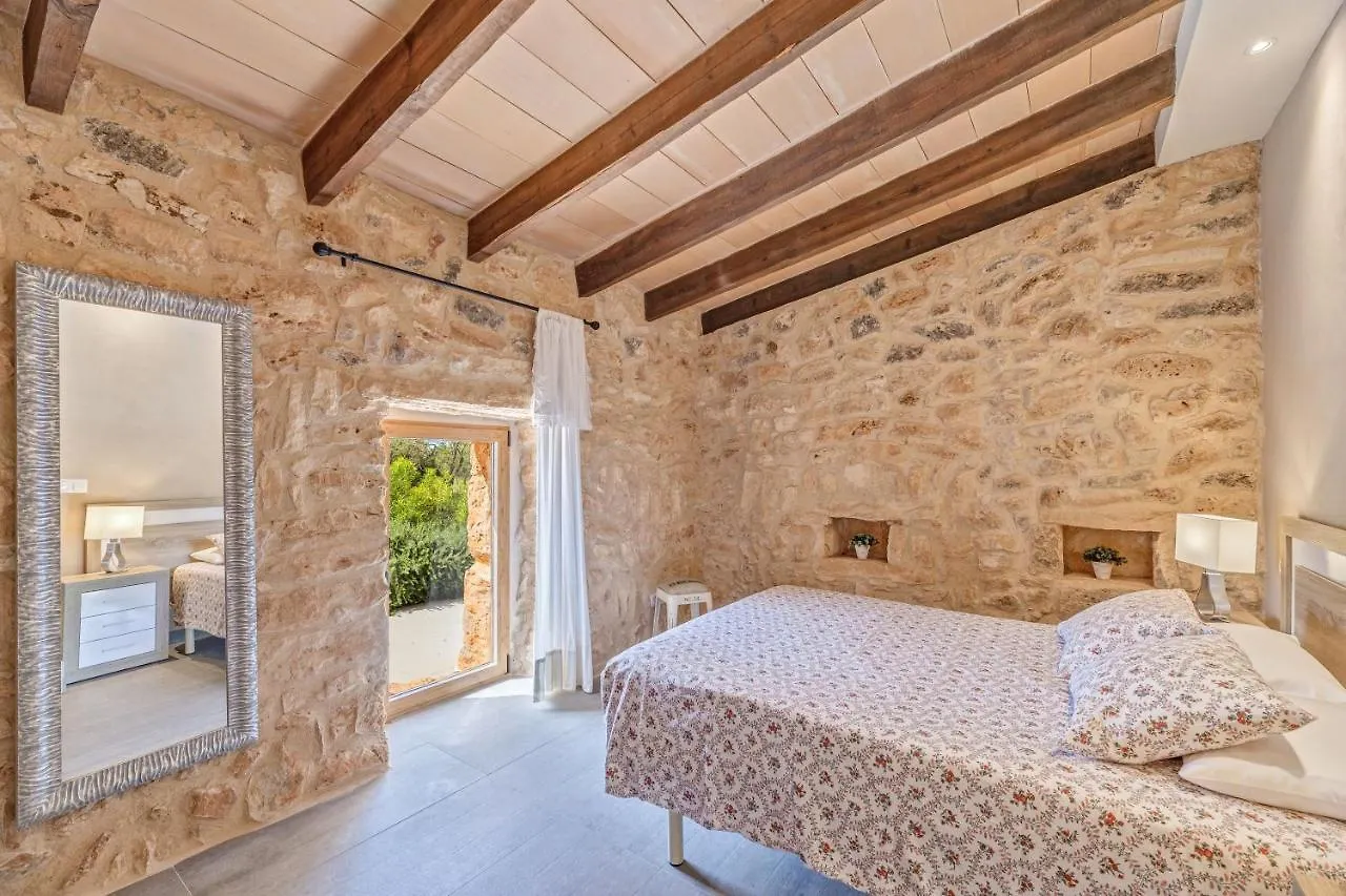 Can Xesquet - Morell Ses Salines  Villa
