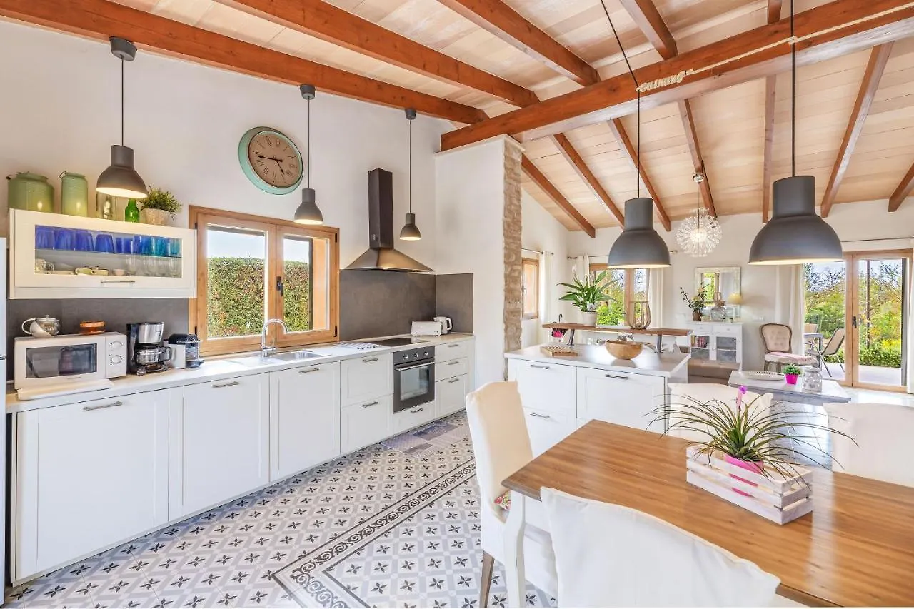 Can Xesquet - Morell Ses Salines  Villa