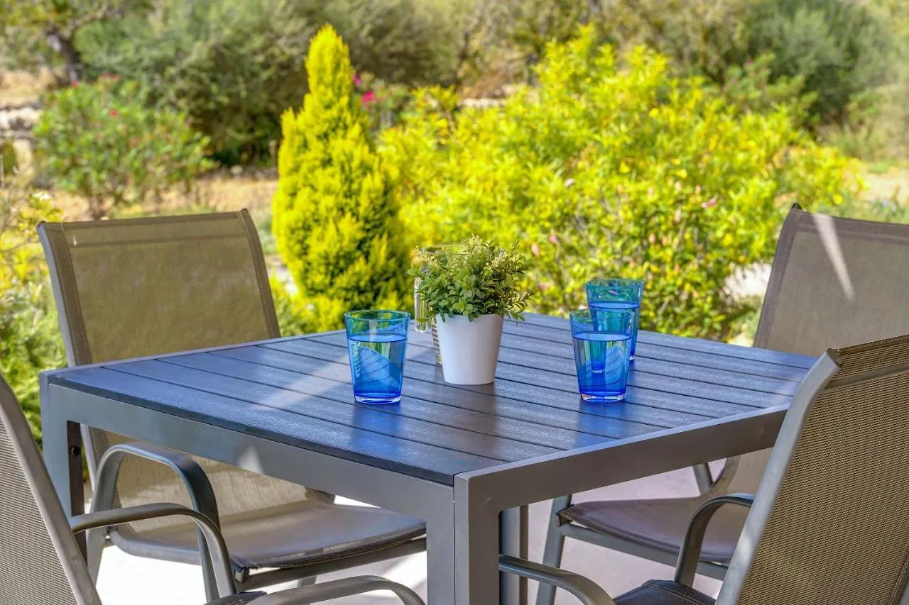 Can Xesquet - Morell Ses Salines  Villa